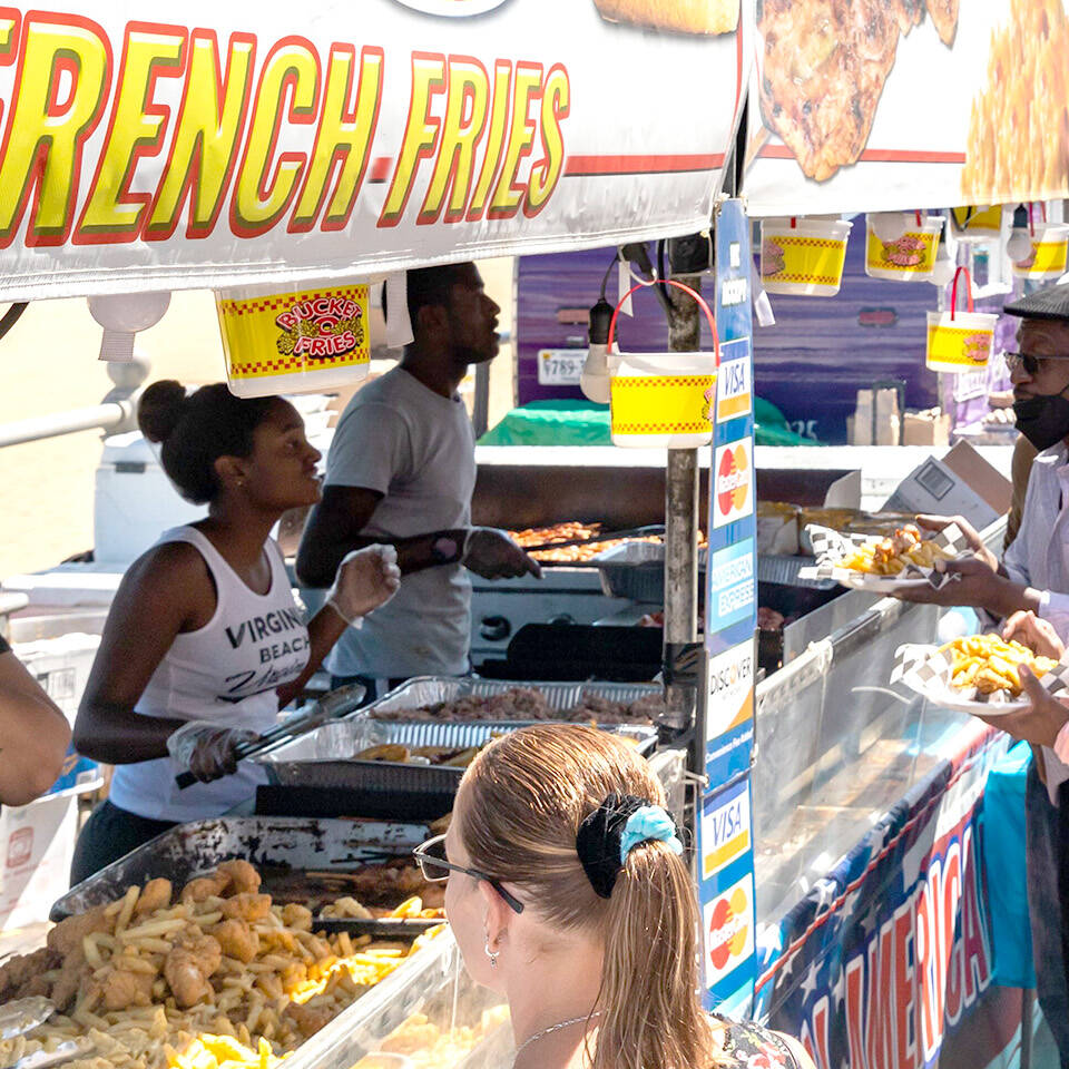 Food vendors at Neptune Festival Boardwalk Weekend