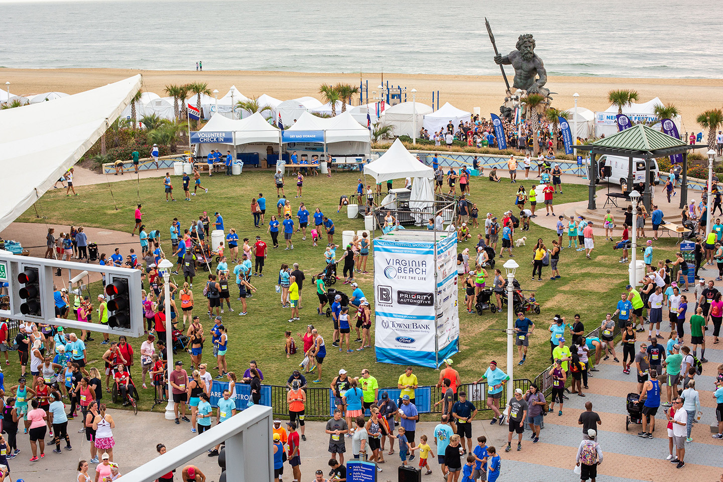 Overhead view of crowds gathered after Neptune 8K Race