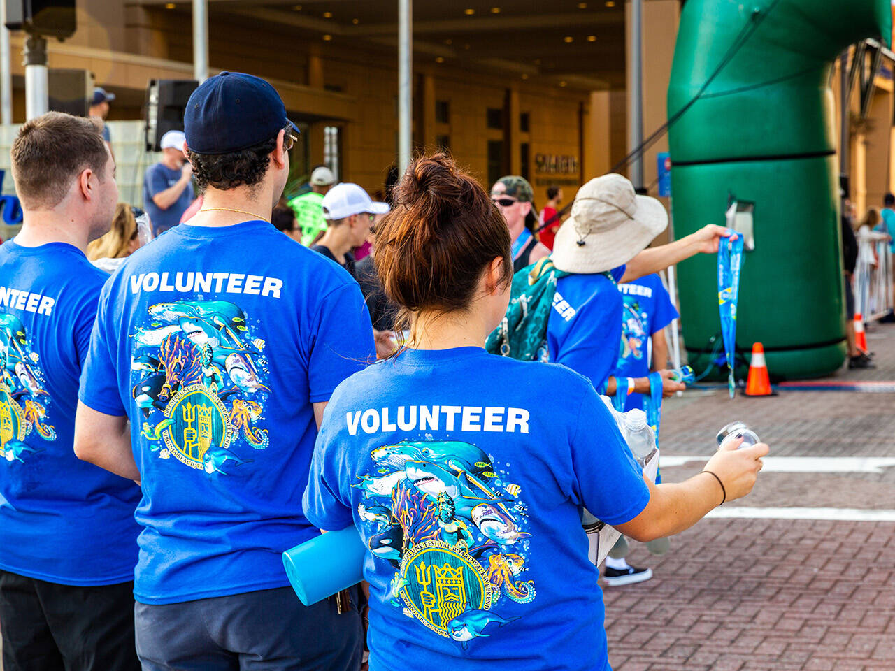 Volunteers at Neptune Festival 8K Race